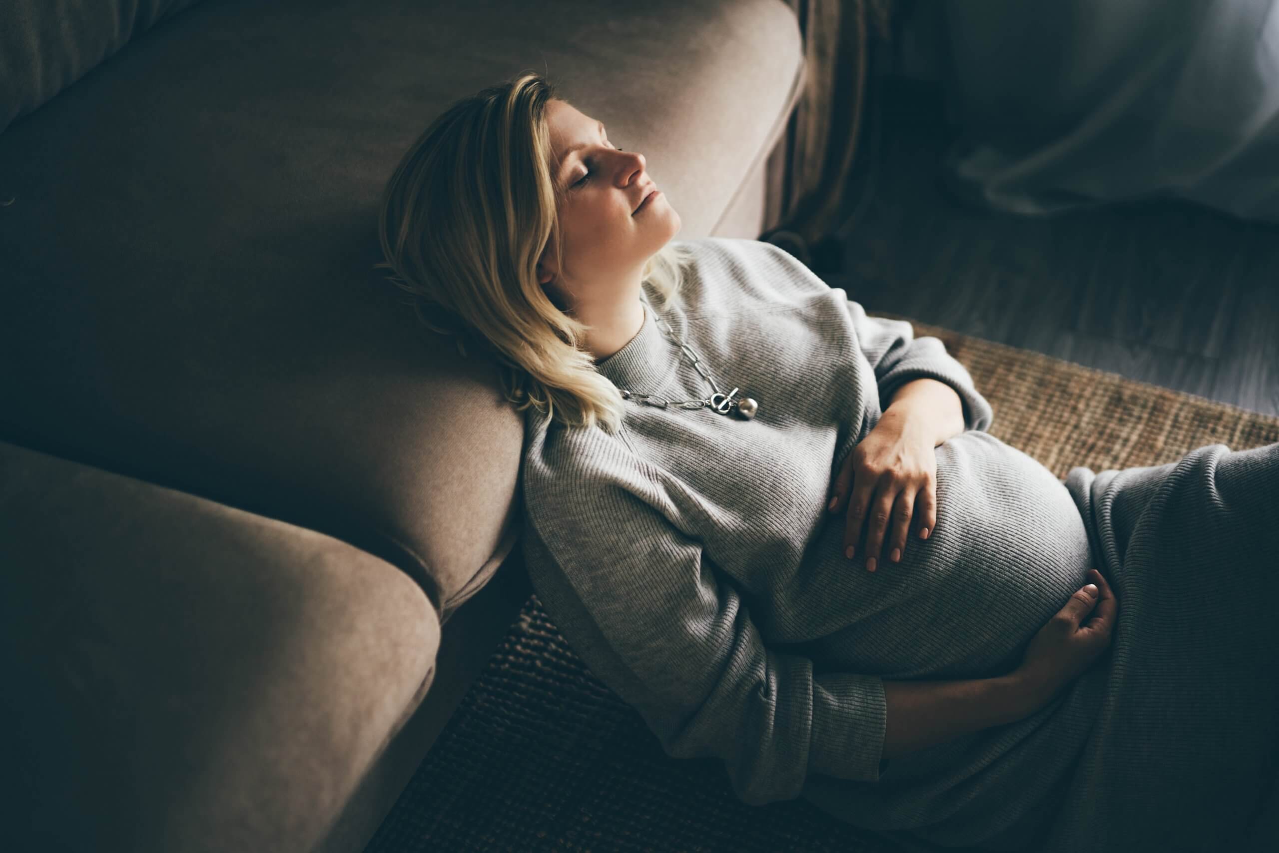 Reflexiones del vientre – Sesiones diarias de relajación para embarazadas